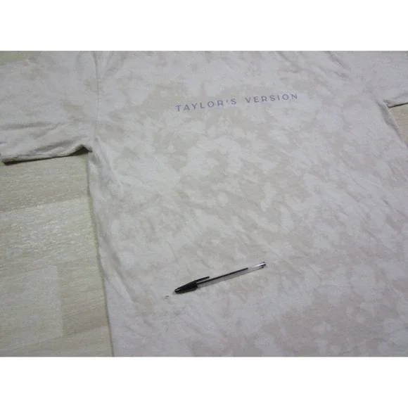 Taylor Swift T Shirt Taylor's Version Oversized Graphic (L/XL) Tie Dye Distress - Picture 3 of 12